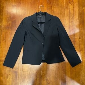 Elie Tahari Black Blazer